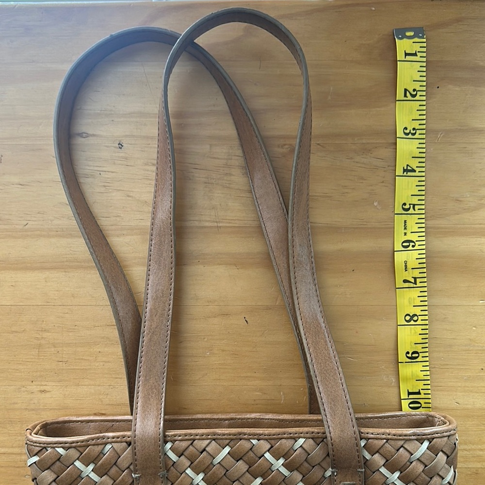 Nine West Tan and Cream Woven Tote Bag - Picture 13 of 14